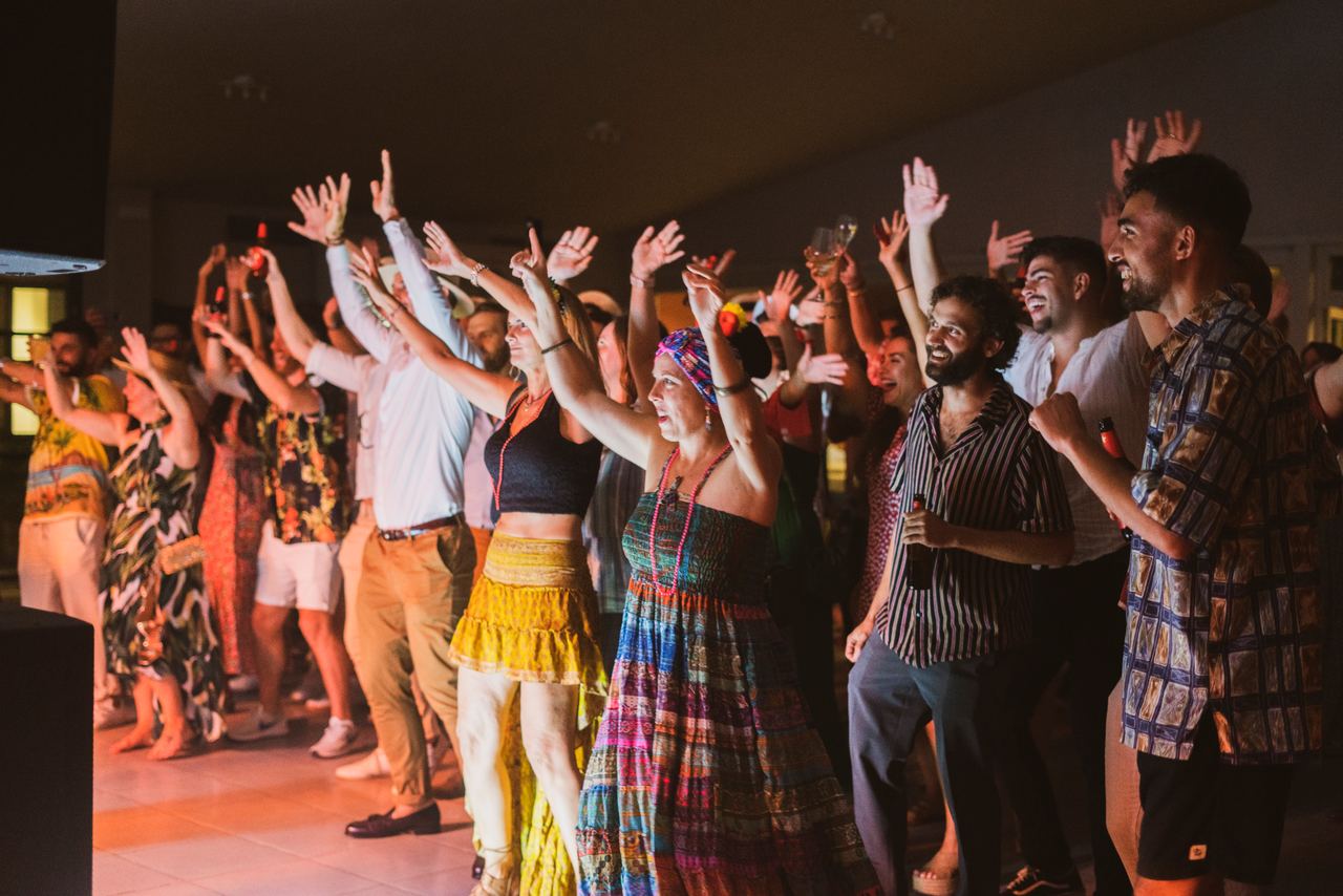 Escena del evento ADP Summer Party Cuban en Barcelona — producción Bacus Events