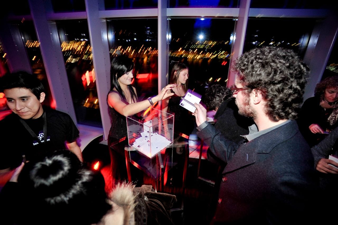 Escena del evento BMW Conquista el Cielo en Barcelona — producción Bacus Events