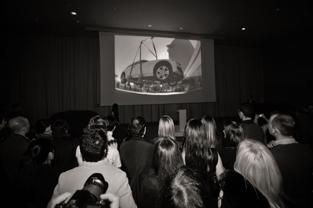 Escena del evento BMW Conquista el Cielo en Barcelona — producción Bacus Events