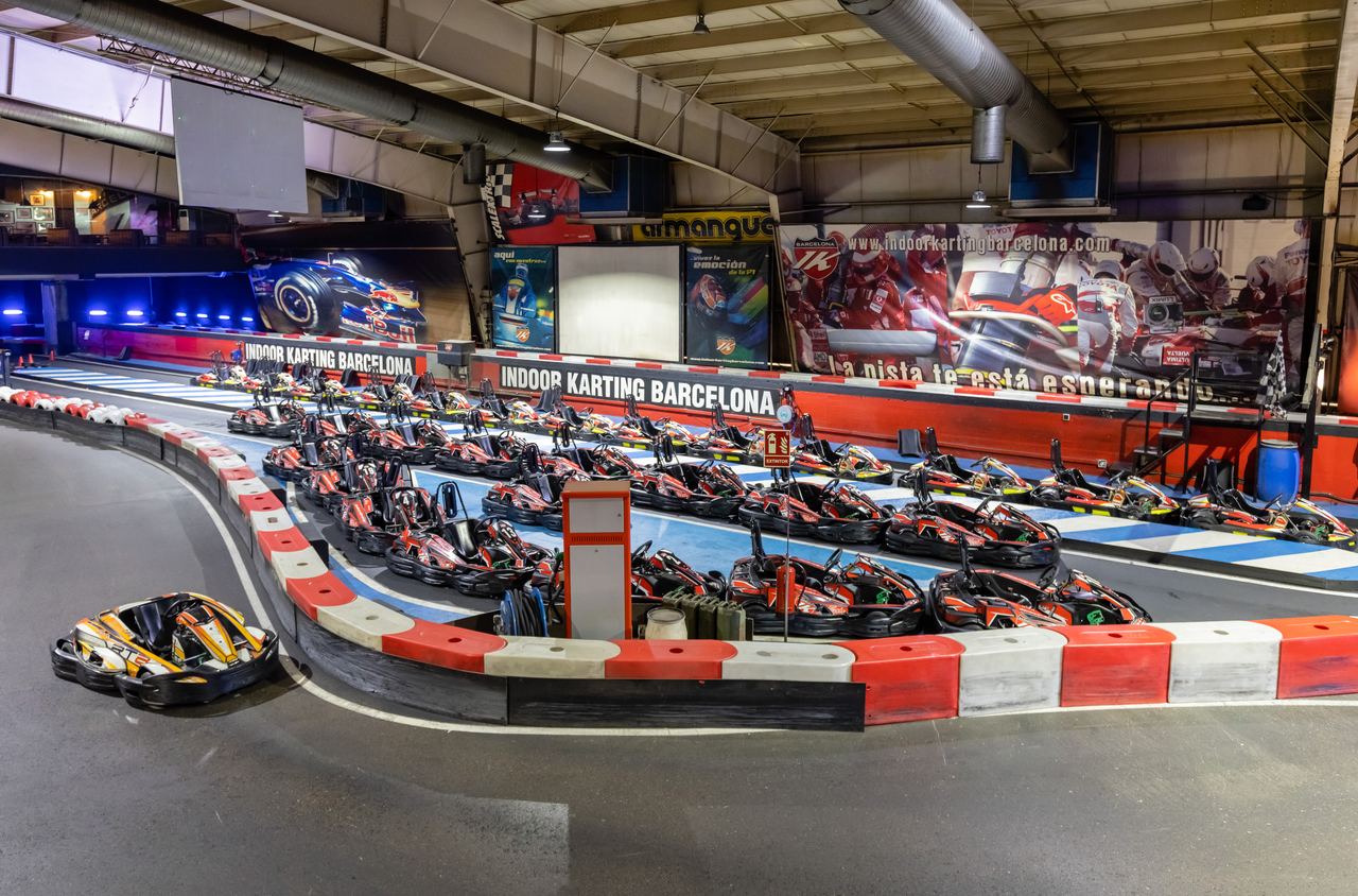 Escena del evento Fluendo Karting Team Building en Barcelona — producción Bacus Events