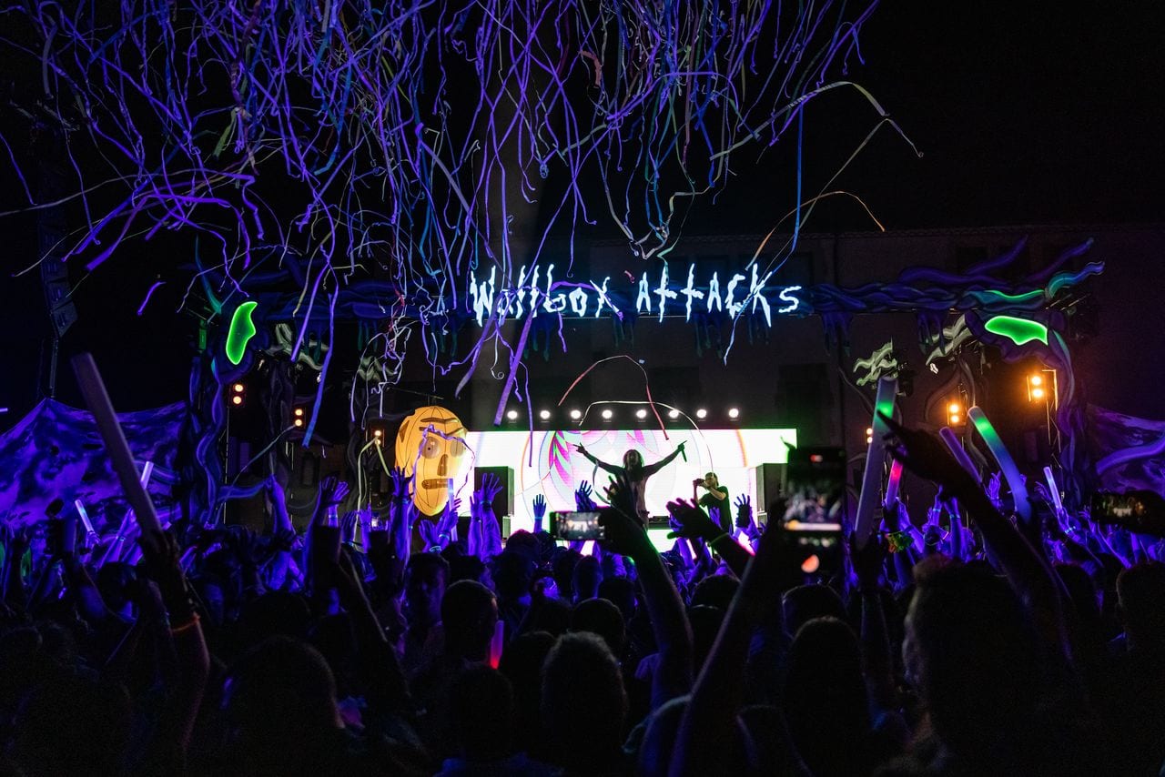Escena del evento Wallbox Attacks Summer en Barcelona — producción Bacus Events