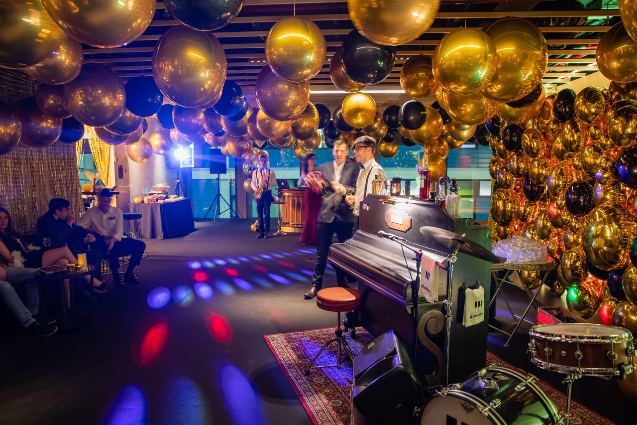 Escena del evento Zeptolab Gala Gatsby en Barcelona — producción Bacus Events