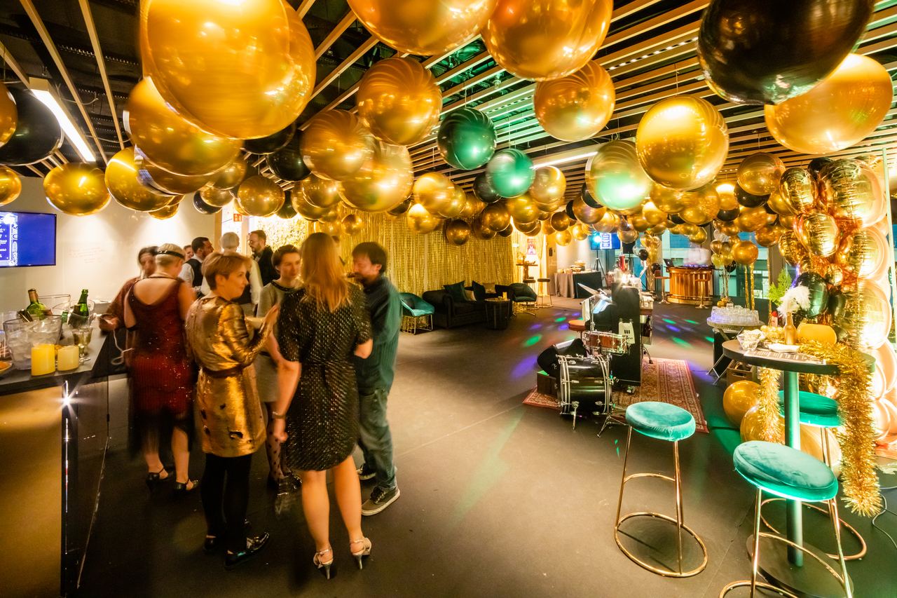 Escena del evento Zeptolab Gala Gatsby en Barcelona — producción Bacus Events